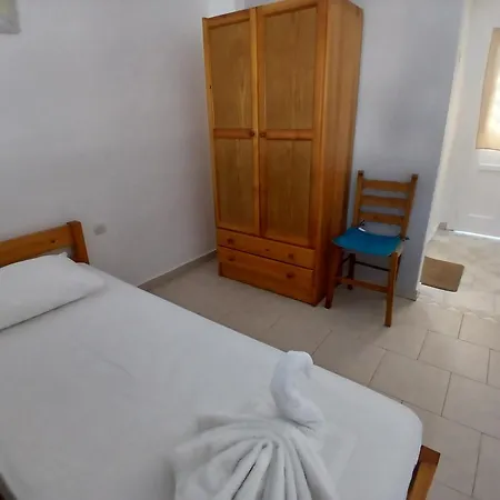 Fragos Apartman *